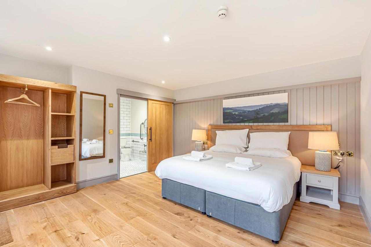Charlcombe Inn Kelston Dış mekan fotoğraf