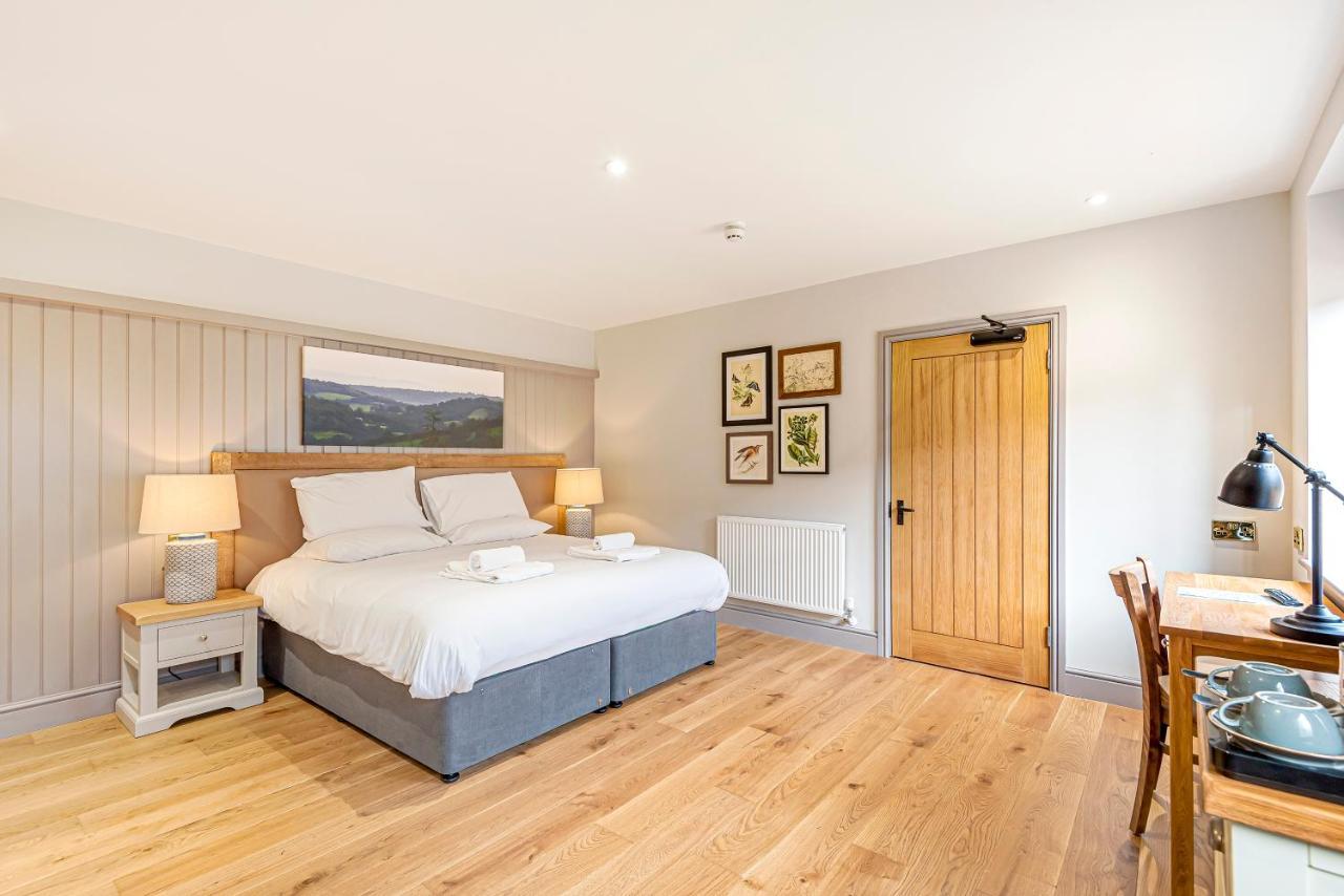 Charlcombe Inn Kelston Dış mekan fotoğraf